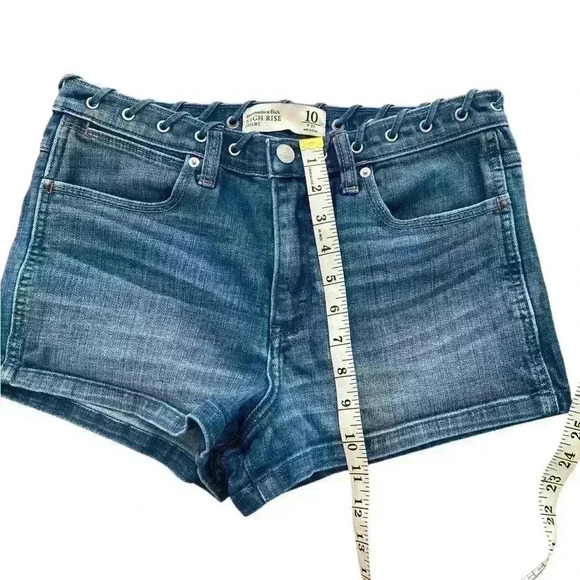 Abercrombie & Fitch Denim High Rise shorts - Picture 5 of 7